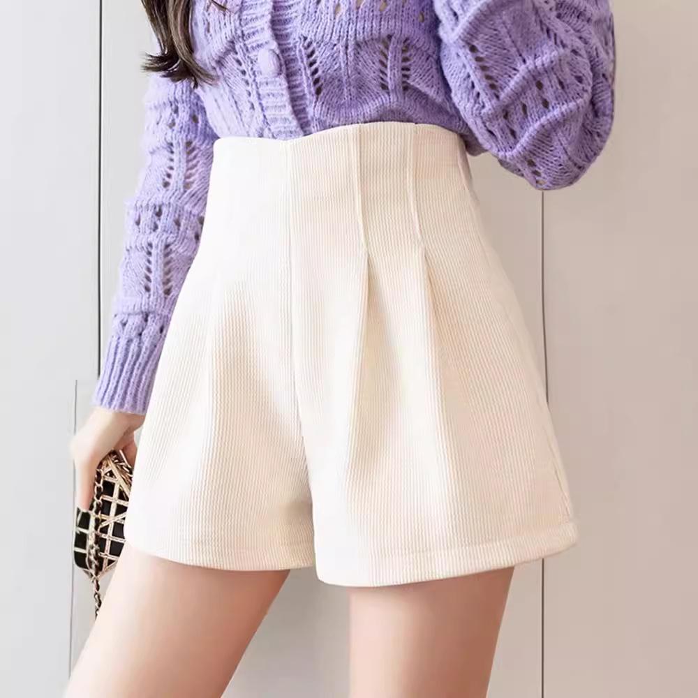 2024 Women s Plus Size Corduroy Bootcut Pants: High Waist Slimming A-line Design for Autumn/Winter 4XL (Recommended 79-86 kg)
2024 Women s Plus Size Corduroy Bootcut Pants: High Waist Slimming A-line Design for Autumn/Winter 4XL (Recommended 79-86 kg)
