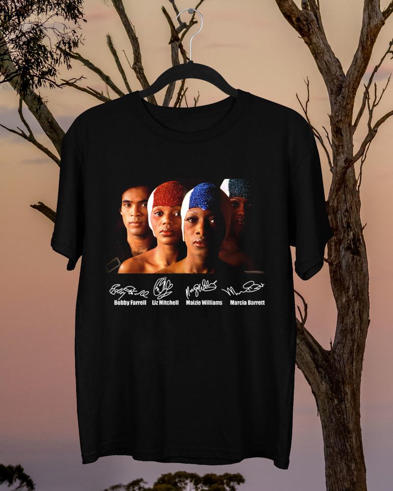 Boney M Signature Member Gift For Fan Black All Size Gift Shirt QQ1259 Unisex T-Shirt XXXL
Boney M Signature Member Gift For Fan Black All Size Gift Shirt QQ1259 Unisex T-Shirt XXXL