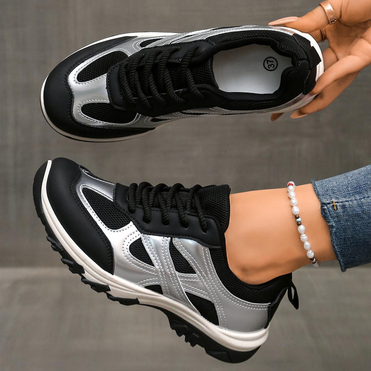 Women Sneakers New Fashion Luxury Designer Shoes for Women Classical Outdoor Sneakers Casual Women De Mujer 42
Women Sneakers New Fashion Luxury Designer Shoes for Women Classical Outdoor Sneakers Casual Women De Mujer 42