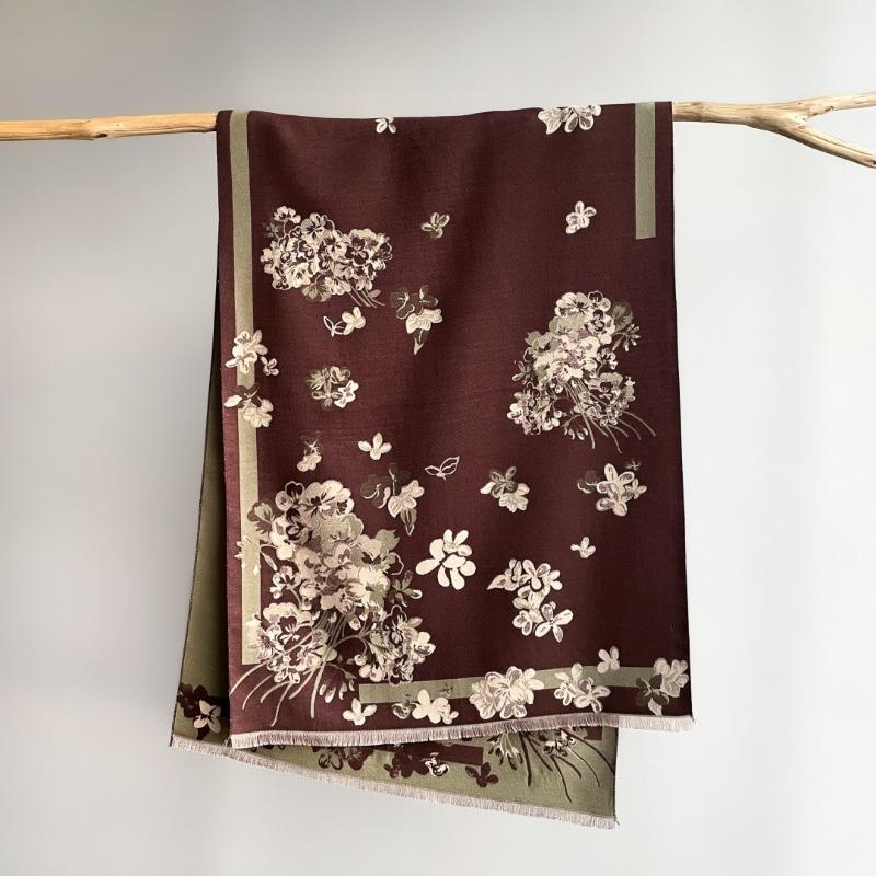 Осень и зима новый цветок модная декорация средний и длинный имитация кашемира теплый шарф женская шаль для кондиционера для мамы 180x65cm
Осень и зима новый цветок модная декорация средний и длинный имитация кашемира теплый шарф женская шаль для кондиционера для мамы 180x65cm