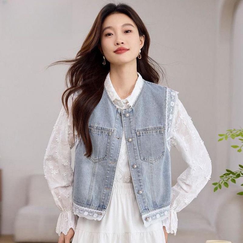 Women s 2025 Lace Patchwork Denim Vest: Petite, Versatile Spring/Autumn Jacket L (50-55kg)
Women s 2025 Lace Patchwork Denim Vest: Petite, Versatile Spring/Autumn Jacket L (50-55kg)
