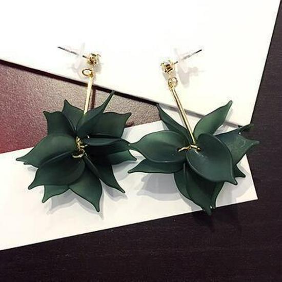 Корейские серьги-кисточки с лепестками лотоса для женщин
Корейские серьги-кисточки с лепестками лотоса для женщин