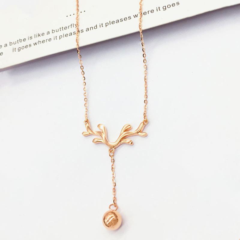 Exquisite Russian Purple Gold-Plated Rose Gold Versatile Fashion Elk Horn Smooth Fringed Ball Pendant Colored Gold Necklace 45+3cm
Exquisite Russian Purple Gold-Plated Rose Gold Versatile Fashion Elk Horn Smooth Fringed Ball Pendant Colored Gold Necklace 45+3cm