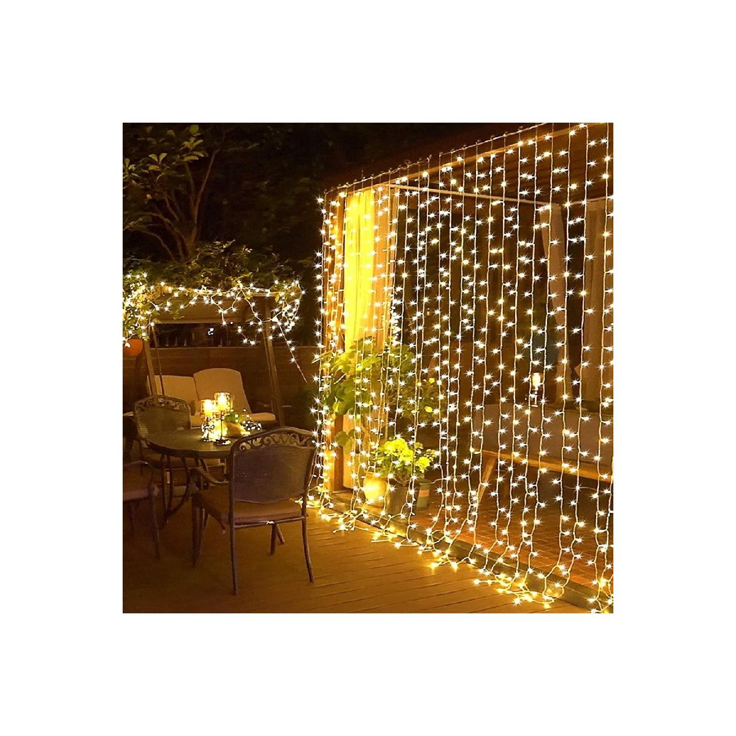 2x2 Meters 8 Functions Animated Curtain Led Light Thick Wire Eaves Led Light 180 Led Christmas Light
2x2 Meters 8 Functions Animated Curtain Led Light Thick Wire Eaves Led Light 180 Led Christmas Light