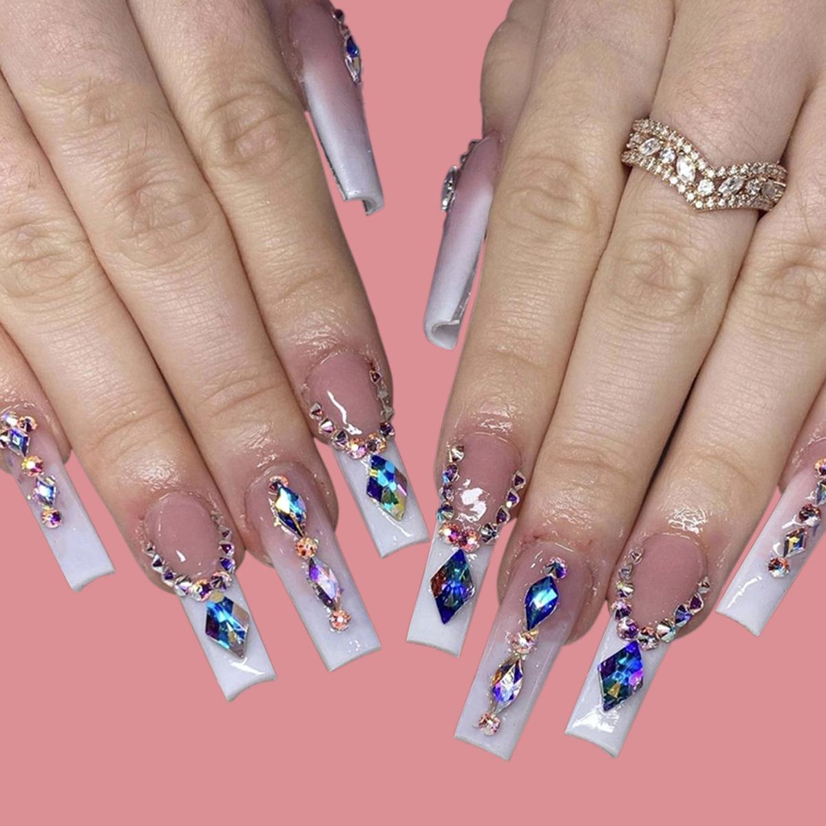 Diamond-Studded Long Trapezoid Gradient Press-On False Nails, 24-Piece European & American Nail Art Set
Diamond-Studded Long Trapezoid Gradient Press-On False Nails, 24-Piece European & American Nail Art Set
