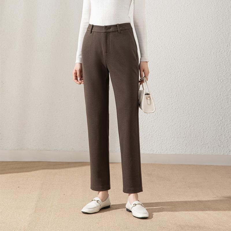 Женские шерстяные узкие брюки-шаровары Off-White с высокой талией - Осень/Зима 2024 S
Женские шерстяные узкие брюки-шаровары Off-White с высокой талией - Осень/Зима 2024 S