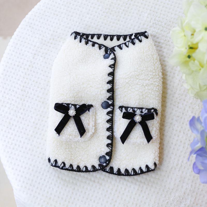 Pet circle, pet clothes, dog and cat clothing, autumn and winter new fragrant vest xs-bust size30, length 20cm, about 1.0-1.5kg
Pet circle, pet clothes, dog and cat clothing, autumn and winter new fragrant vest xs-bust size30, length 20cm, about 1.0-1.5kg