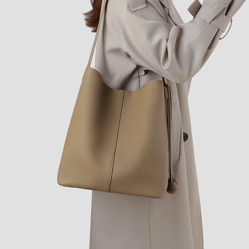 Bag Women s New Bucket Bag Women s Bag Crossbody Bag Leather Premium Large Capacity Shoulder Bag
Bag Women s New Bucket Bag Women s Bag Crossbody Bag Leather Premium Large Capacity Shoulder Bag