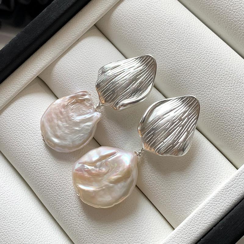 Silver Needle Silver Leaf Earrings for Women s New High End Earrings and Accessories
Silver Needle Silver Leaf Earrings for Women s New High End Earrings and Accessories