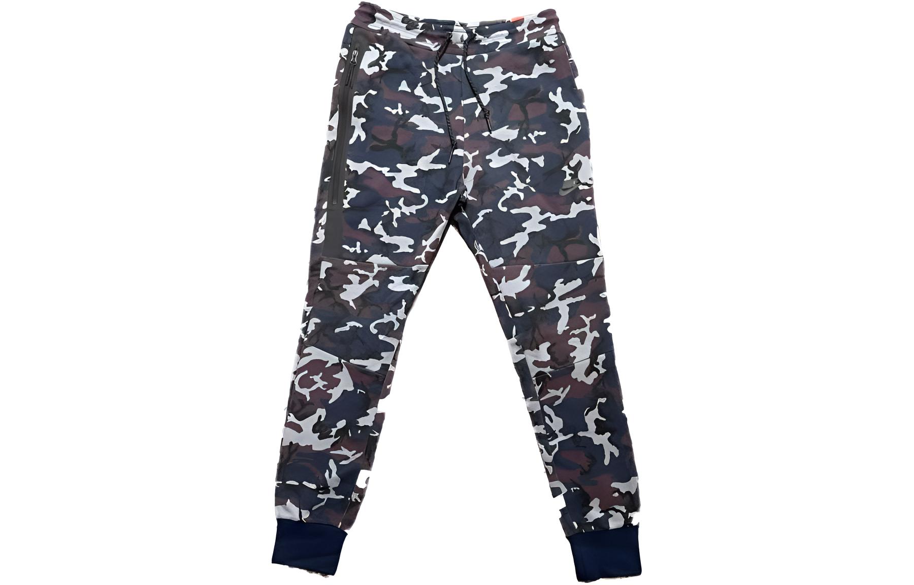 Nike Casual Pants Men s Camouflage Moderate Cuffed Pants 682853-451 M
Nike Casual Pants Men s Camouflage Moderate Cuffed Pants 682853-451 M