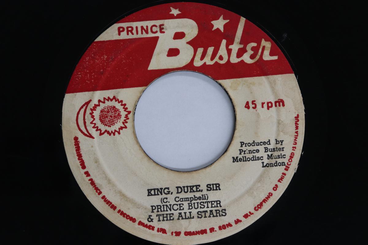 7inch Record PRINCE BUSTER & THE ALL STARS - King, Duke, Sir / Over And Over NONE PRINCE BUSTER Jamaica Reggae, Ska & Dub Used
7inch Record PRINCE BUSTER & THE ALL STARS - King, Duke, Sir / Over And Over NONE PRINCE BUSTER Jamaica Reggae, Ska & Dub Used