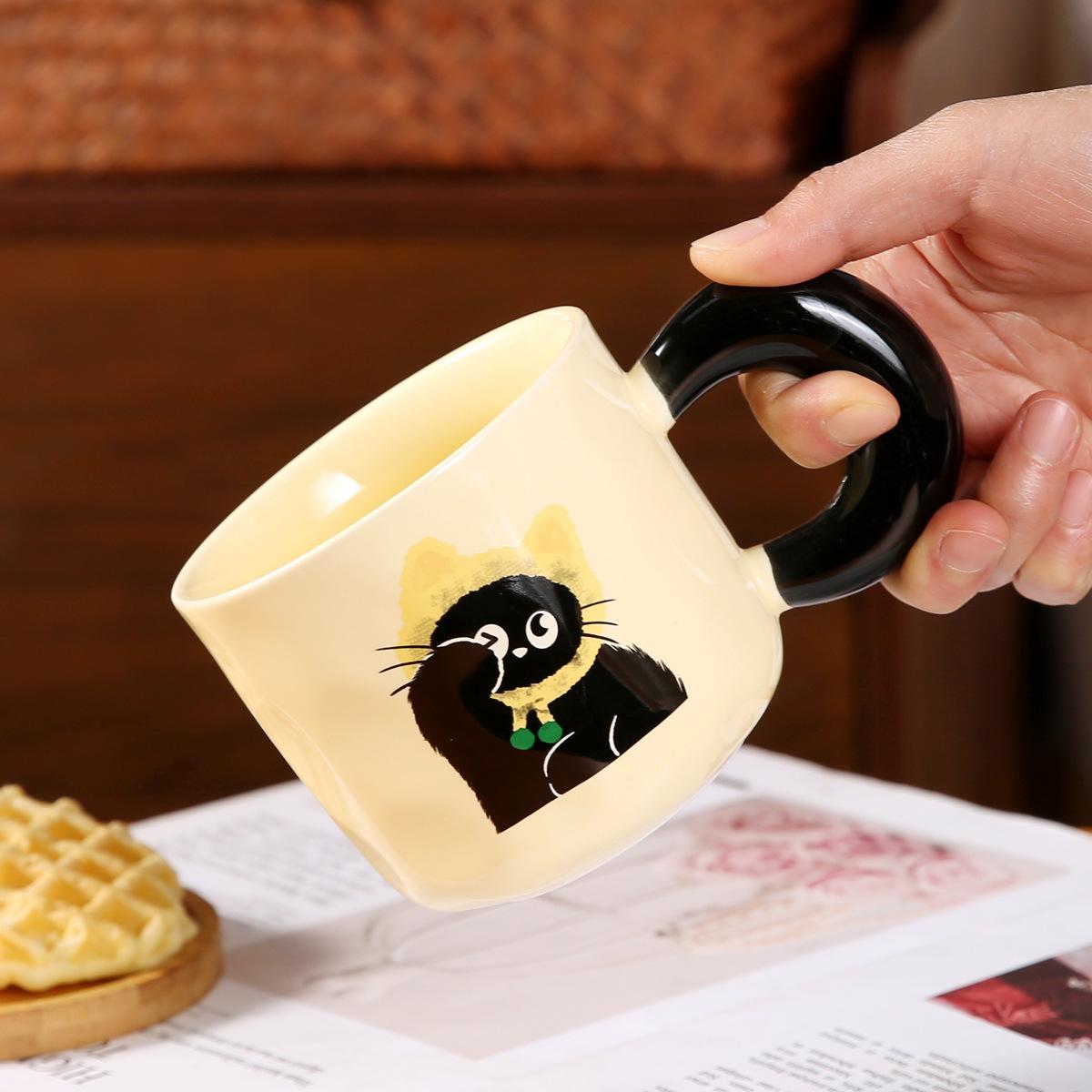 Cat Mug Retro Design Ceramic Water Cup with Lid Gift Box Souvenir High End Sense Cup Cartoon Girl 301-400ml
Cat Mug Retro Design Ceramic Water Cup with Lid Gift Box Souvenir High End Sense Cup Cartoon Girl 301-400ml