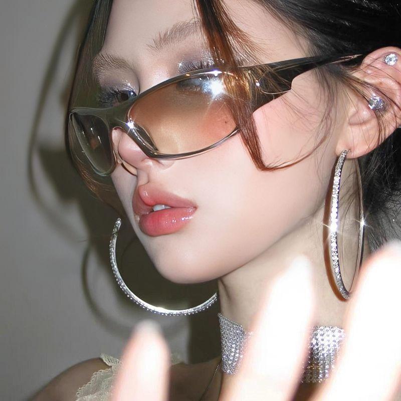 and American Style Oversized Sexy Retro Classic Big Circle Full Diamond Western Style All-Matching Fine Diamond Face Show Small Big Earrings Hoop Silver 8cm Diamond Earrings
and American Style Oversized Sexy Retro Classic Big Circle Full Diamond Western Style All-Matching Fine Diamond Face Show Small Big Earrings Hoop Silver 8cm Diamond Earrings