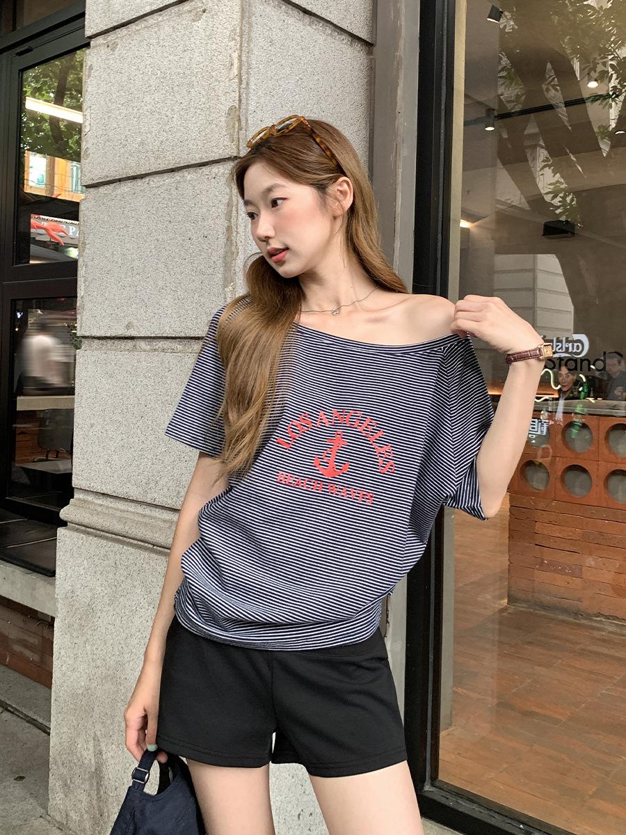 Spice Girl Striped Printed Slash Shoulder Short Sleeve T-Shirt Women s Summer New Loose One-Shoulder Premium Top XL
Spice Girl Striped Printed Slash Shoulder Short Sleeve T-Shirt Women s Summer New Loose One-Shoulder Premium Top XL