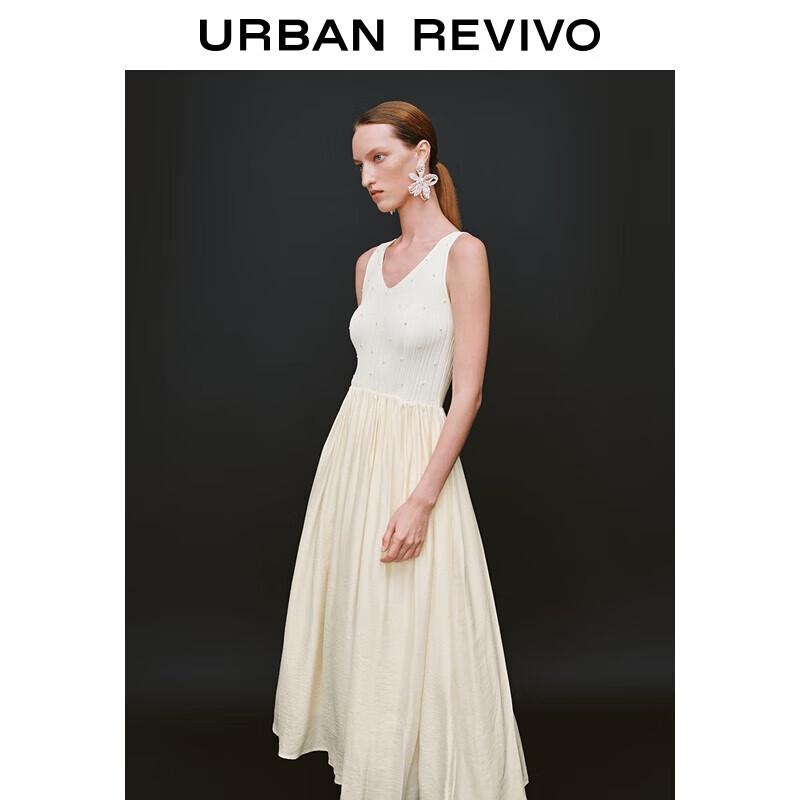 UR 2025 Summer French V-Neck Pearl Knit Dress XL
UR 2025 Summer French V-Neck Pearl Knit Dress XL