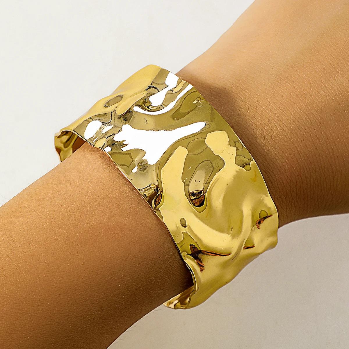 Punk Heavy Metal Big Chunky Wide Cuff Open Arm Bangles Women Ethnic Adjustable Wrist Hand Bracelet Grunge Jewelry Steampunk Men 35cm
Punk Heavy Metal Big Chunky Wide Cuff Open Arm Bangles Women Ethnic Adjustable Wrist Hand Bracelet Grunge Jewelry Steampunk Men 35cm