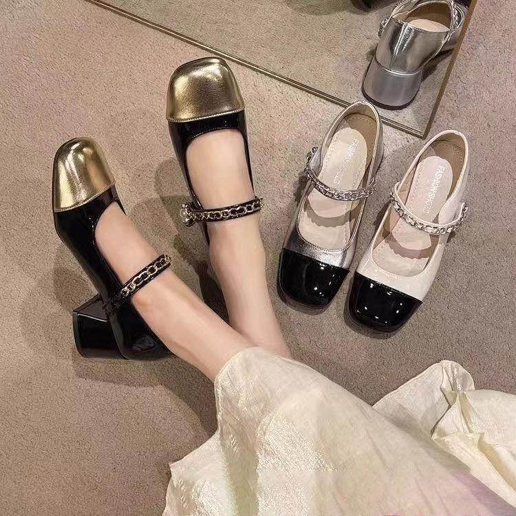 Xiaoxiangfeng Mary Jane shoes children s 2024 new early spring pearl single shoes retro thick heel medium heel small leather shoes autumn 42
Xiaoxiangfeng Mary Jane shoes children s 2024 new early spring pearl single shoes retro thick heel medium heel small leather shoes autumn 42