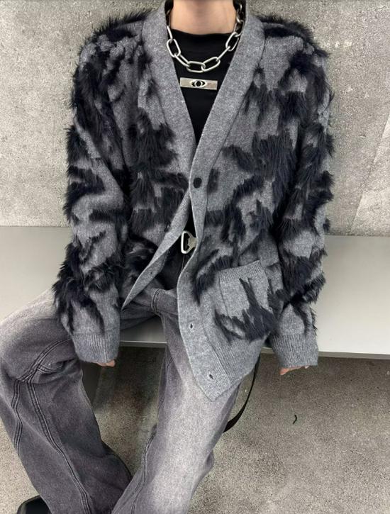 Unisex Tie-Dye Faux Mink Fur V-Neck Knit Cardigan Sweater - Retro Autumn/Winter Trend XL сірий колір
Unisex Tie-Dye Faux Mink Fur V-Neck Knit Cardigan Sweater - Retro Autumn/Winter Trend XL сірий колір