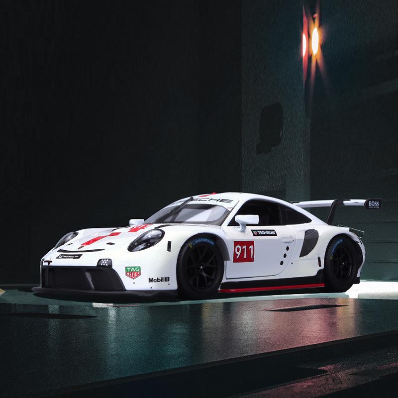 Ббураго 1:24 Модель спортивного автомобиля из сплава Porsche для коллекции и подарка для мальчиков
Ббураго 1:24 Модель спортивного автомобиля из сплава Porsche для коллекции и подарка для мальчиков