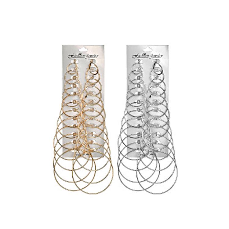 Bold European and American Style: 12 Pairs of Large Metal Hoop Earrings - Trendy and Versatile for Nightclub Wear
Bold European and American Style: 12 Pairs of Large Metal Hoop Earrings - Trendy and Versatile for Nightclub Wear