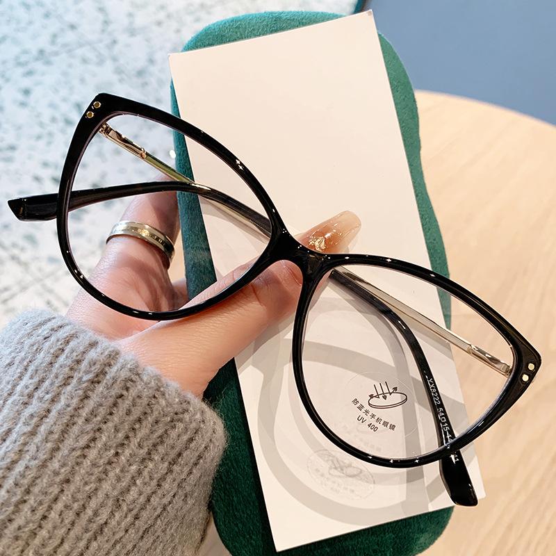 Latest Stylish Anti-Blue Light Plain Nearsighted Glasses Ultra-Light Blush Cold Brown Korean Anti Radiation Glasses Round Shape Metal Material Frame W35078WW-0
Latest Stylish Anti-Blue Light Plain Nearsighted Glasses Ultra-Light Blush Cold Brown Korean Anti Radiation Glasses Round Shape Metal Material Frame W35078WW-0