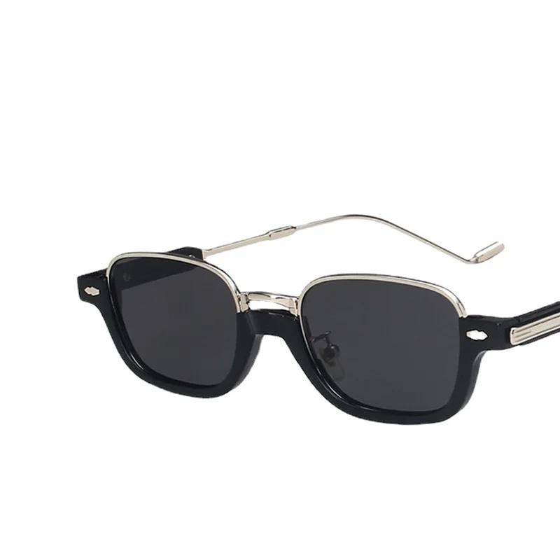 High Quality New Vintage Fashion Sunglasses for Women Metal Square Frame Pink Color Sun Glasses Luxury Shades UV400 Eyewear Gafas As shown
High Quality New Vintage Fashion Sunglasses for Women Metal Square Frame Pink Color Sun Glasses Luxury Shades UV400 Eyewear Gafas As shown
