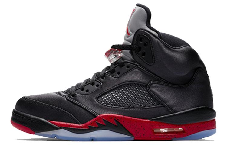 Air Jordan 5 Retro Satin Bred 136027-006 42.5
Air Jordan 5 Retro Satin Bred 136027-006 42.5