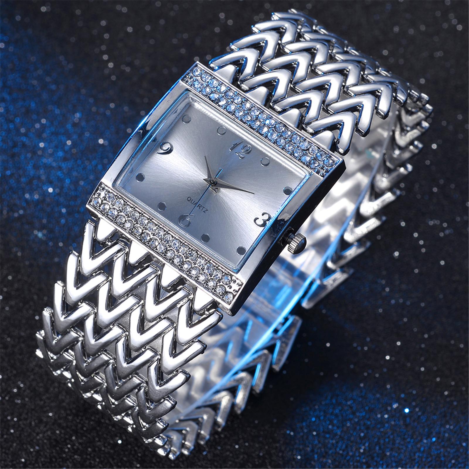Ladies Square Dial Quartz Watch with Rhinestone Accents Stainless Steel Band Elegant Design Durable Timepiece for Everyday Use One Size
Ladies Square Dial Quartz Watch with Rhinestone Accents Stainless Steel Band Elegant Design Durable Timepiece for Everyday Use One Size