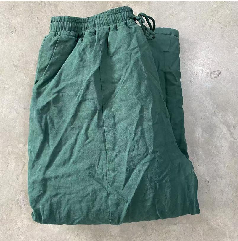 Johnature женские зимние нишевые брюки в винтажном стиле с завязками на талии, свободные повседневные брюки в стиле ретро One Size
Johnature женские зимние нишевые брюки в винтажном стиле с завязками на талии, свободные повседневные брюки в стиле ретро One Size