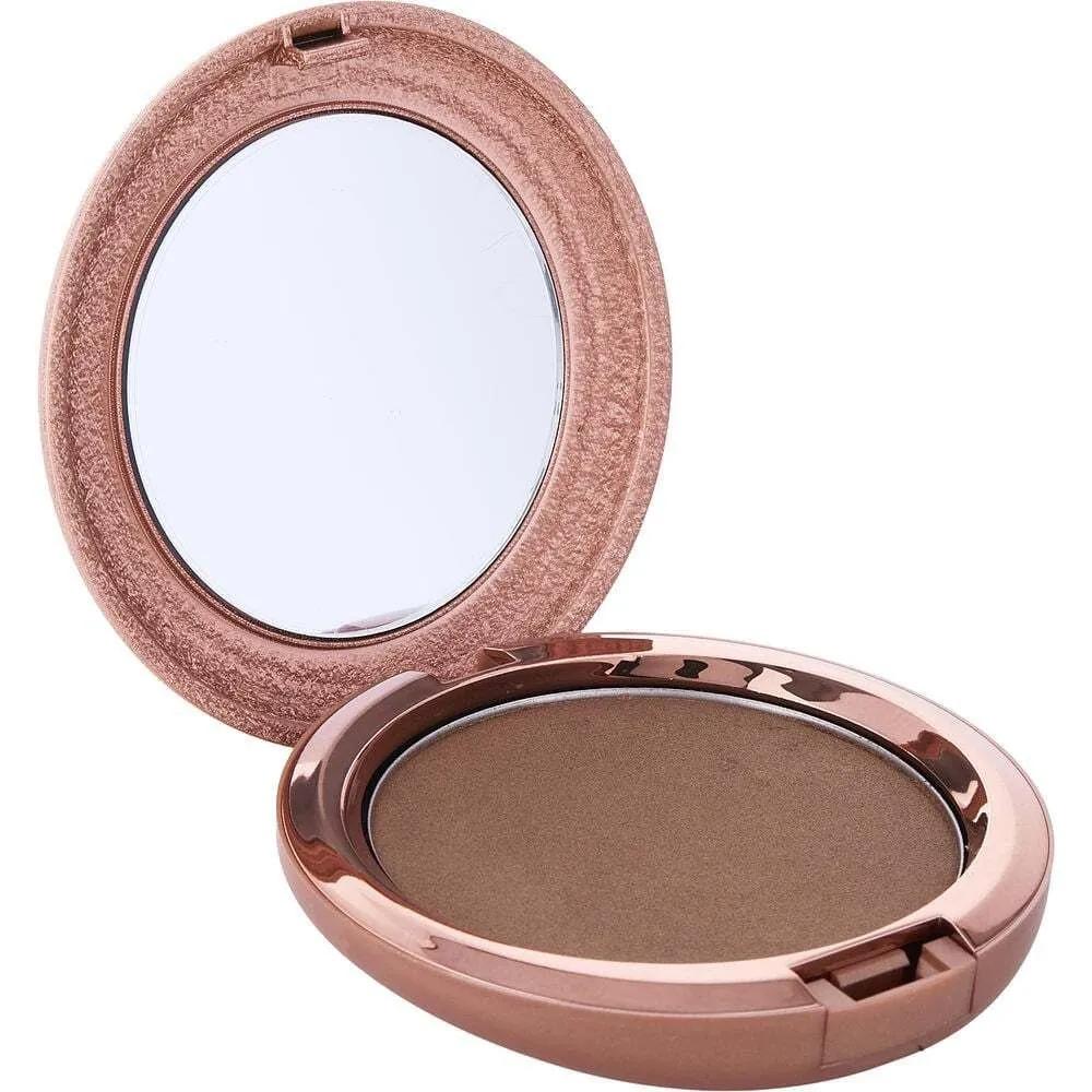 MAC Skinfinish Sunstruck Bronzer No Radiant Deep Golden 8ml
MAC Skinfinish Sunstruck Bronzer No Radiant Deep Golden 8ml