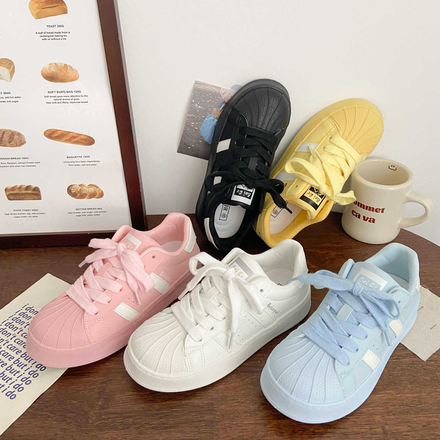 Pink thick baseplate shoes women s shell head niche low-top versatile sports women s white shoes 35
Pink thick baseplate shoes women s shell head niche low-top versatile sports women s white shoes 35