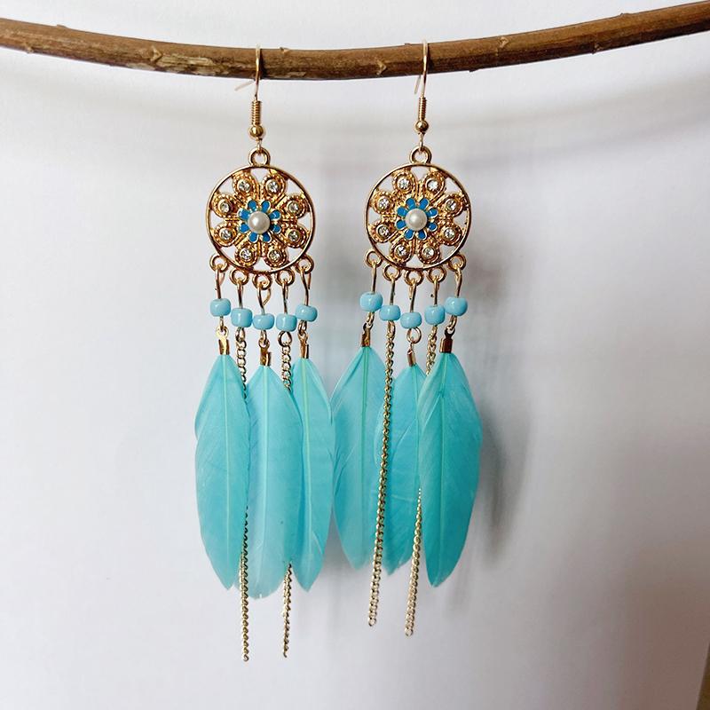 Bohemian Pearl Crystal Flower Long Feather Earrings For Women Vintage Boho Chain Beads Handmade Wedding Earrings Female Zircon светло-синий
Bohemian Pearl Crystal Flower Long Feather Earrings For Women Vintage Boho Chain Beads Handmade Wedding Earrings Female Zircon светло-синий