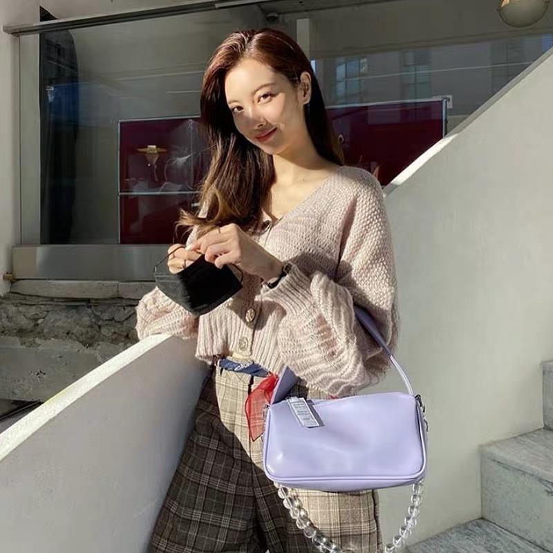 Женская сумка PU Сумка Pearl Цепи Мода Solid Молния SOFT Сумки через плечо Сумки Pures And Bags Crossbody All-Match
Женская сумка PU Сумка Pearl Цепи Мода Solid Молния SOFT Сумки через плечо Сумки Pures And Bags Crossbody All-Match