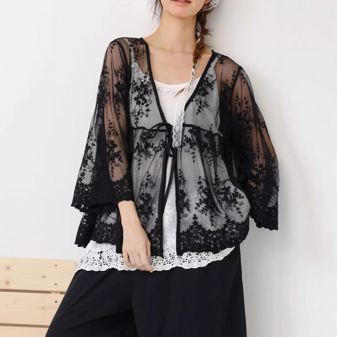 Spring/Summer 2026 Women s Lace Outerwear: European & American Loose Casual Layering Embroidered Shirt One Size чорний
Spring/Summer 2026 Women s Lace Outerwear: European & American Loose Casual Layering Embroidered Shirt One Size чорний