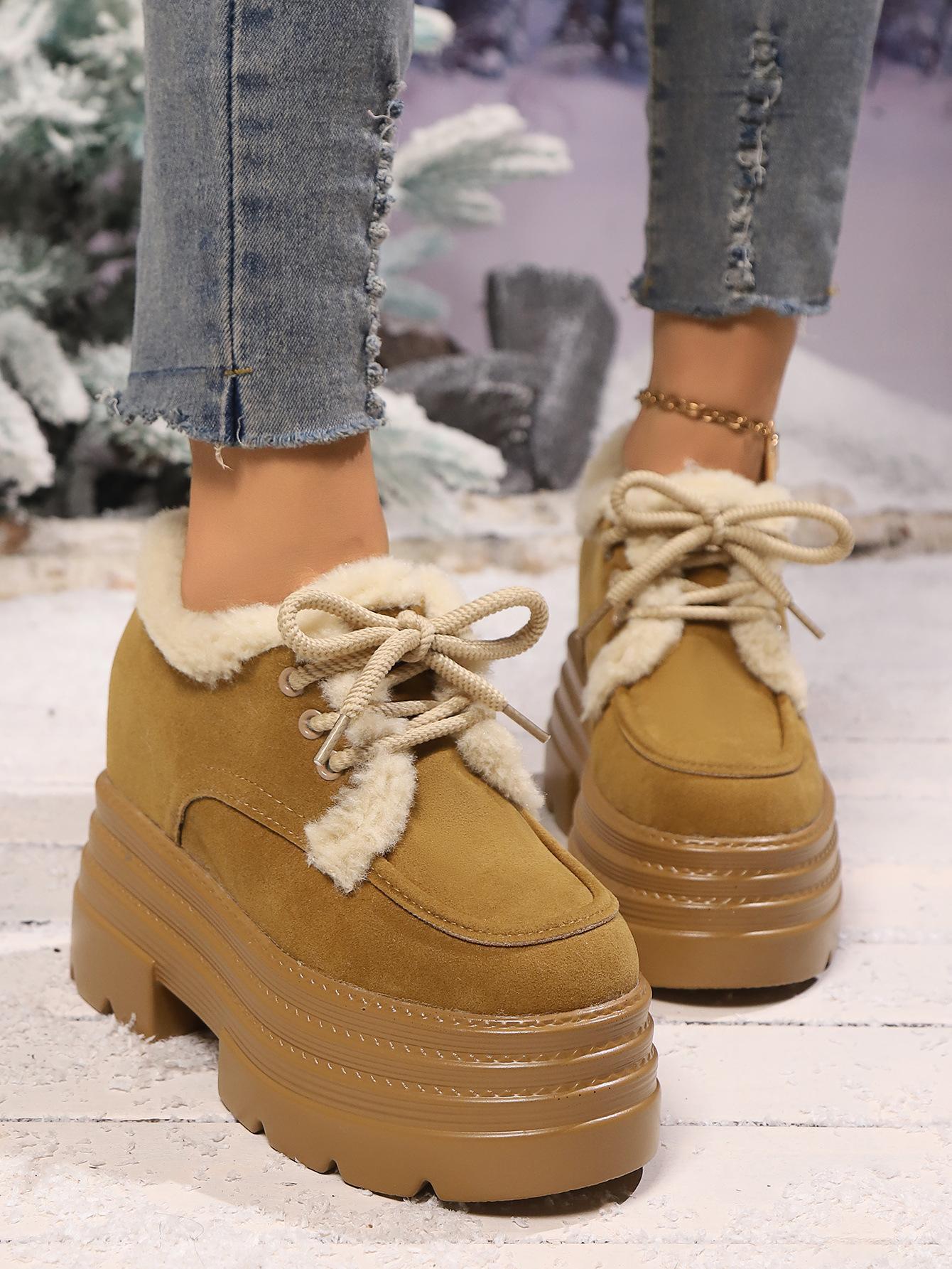 Маленький мужчина носит внутреннюю увеличивающую рост повседневную обувь для женщин 2024 года, новые модные туфли на шнуровке с толстым каблуком и толстой подошвой, удобные, модные туфли из хлопка 40
Маленький мужчина носит внутреннюю увеличивающую рост повседневную обувь для женщин 2024 года, новые модные туфли на шнуровке с толстым каблуком и толстой подошвой, удобные, модные туфли из хлопка 40