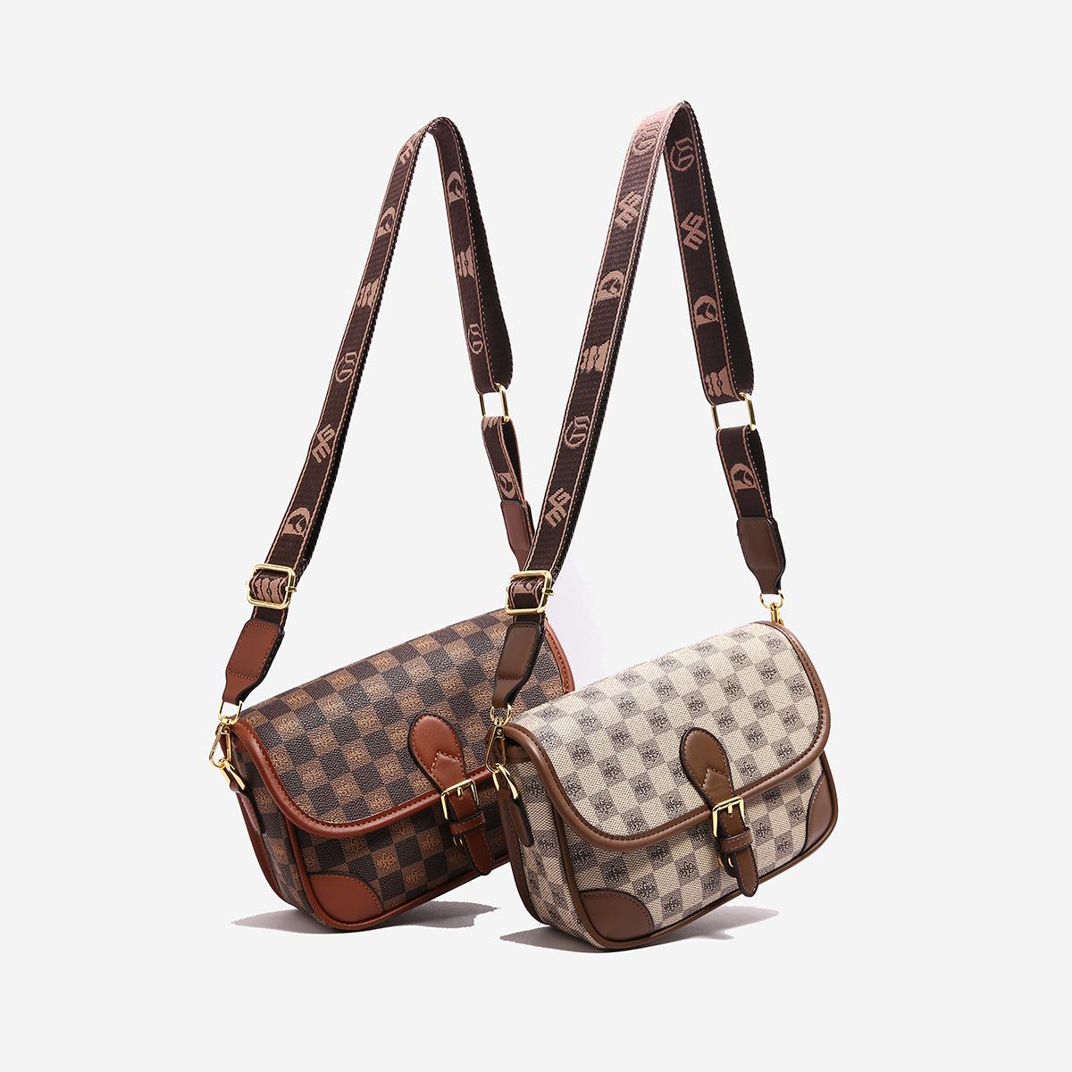 Stylish Retro Checkered Small Square Shoulder & Crossbody Bag хакі
Stylish Retro Checkered Small Square Shoulder & Crossbody Bag хакі