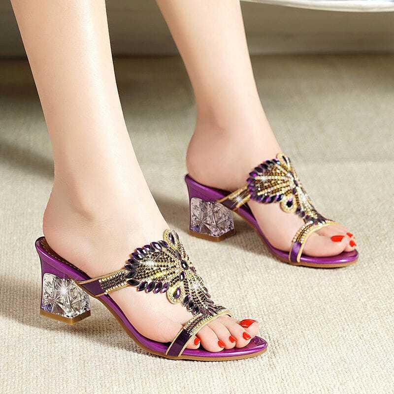 2024 New Female Crystal High Heels Slippers Peep Toe Casual Slides Flip Flops Fashion Pumps Comfortable Sandals 34(Foot22cm) срібний
2024 New Female Crystal High Heels Slippers Peep Toe Casual Slides Flip Flops Fashion Pumps Comfortable Sandals 34(Foot22cm) срібний