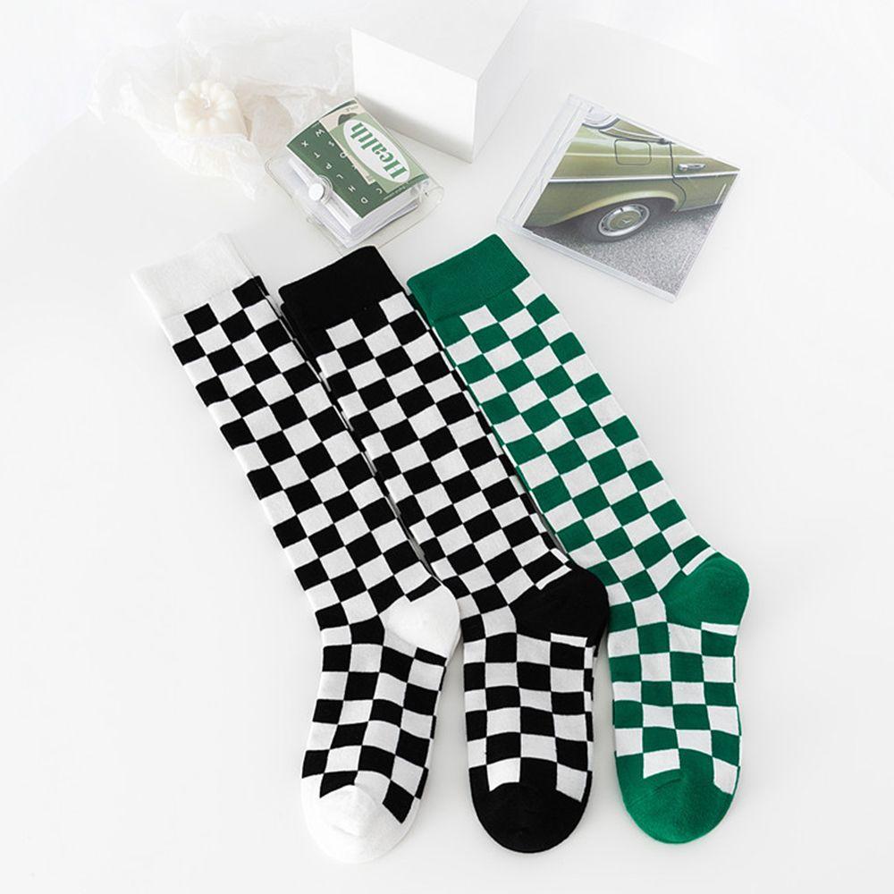 Personality Harajuku Cool Street style Plaid Women Hosiery Korean Style Socks Stockings Cotton
Personality Harajuku Cool Street style Plaid Women Hosiery Korean Style Socks Stockings Cotton