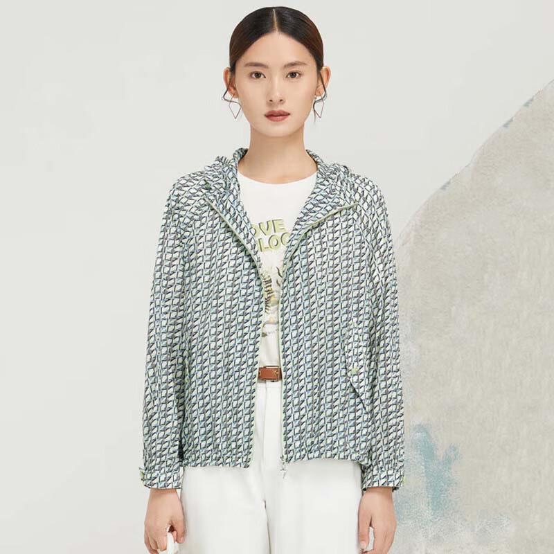 JESSIE Elegant Diamond Print Hooded Short Coat L
JESSIE Elegant Diamond Print Hooded Short Coat L