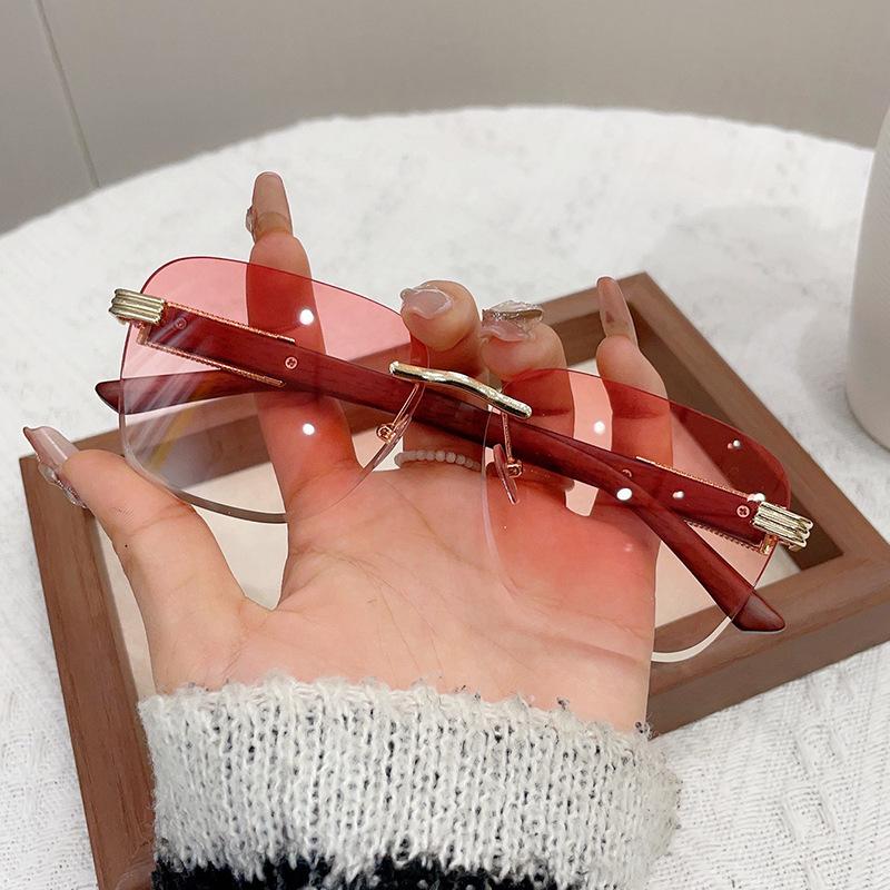 JYL TS Sunglasses Women UV Protection Star Style S016 A-9542
JYL TS Sunglasses Women UV Protection Star Style S016 A-9542
