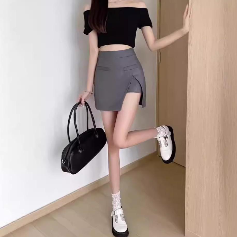 Women s High Waist Irregular Midi Skirt with Built-In Shorts - Solid Color, Bodycon, A-line Design, Perfect for Autumn S
Women s High Waist Irregular Midi Skirt with Built-In Shorts - Solid Color, Bodycon, A-line Design, Perfect for Autumn S