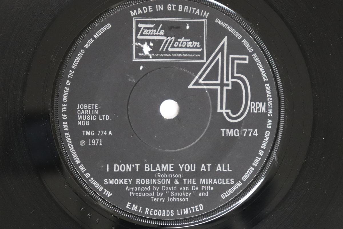 7inch Record SMOKEY ROBINSON & THE MIRACLES - I Don t Blame You At All TMG774 TAMLA MOTOWN 1971 UK Soul/Funk Used
7inch Record SMOKEY ROBINSON & THE MIRACLES - I Don t Blame You At All TMG774 TAMLA MOTOWN 1971 UK Soul/Funk Used