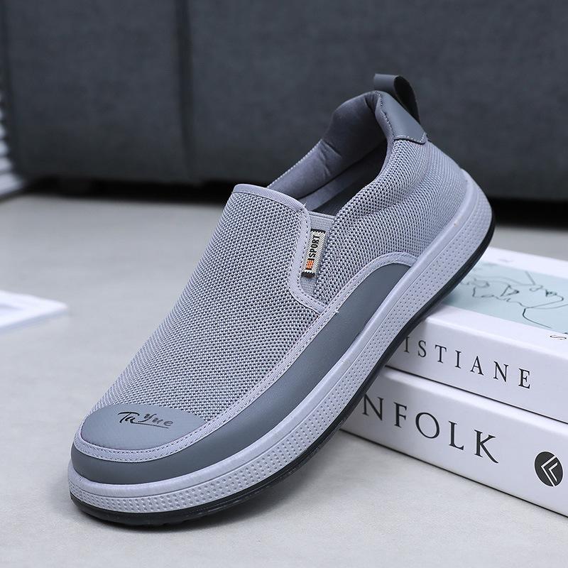 Мужская повседневная обувь, кроссовки, весна-осень, новые, противоскользящие, износостойкие, на толстой подошве, дышащие, модные, с вырезами, мужские туфли 45 серый
Мужская повседневная обувь, кроссовки, весна-осень, новые, противоскользящие, износостойкие, на толстой подошве, дышащие, модные, с вырезами, мужские туфли 45 серый