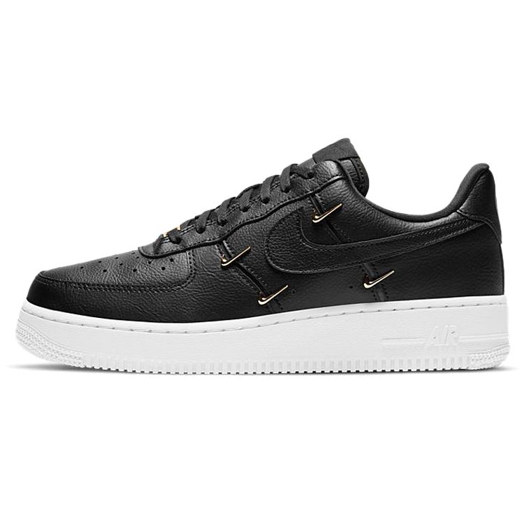 Nike Air Force 1 07 LX Sisterhood — женские кроссовки черного цвета с металлическим золотом Hyper-Royal CT1990-001
Nike Air Force 1 07 LX Sisterhood — женские кроссовки черного цвета с металлическим золотом Hyper-Royal CT1990-001