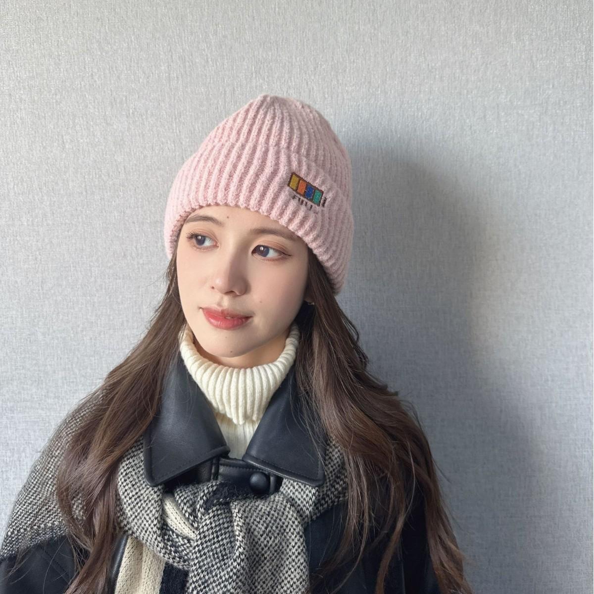 FallSeason and ColdSeason Hats for Lady BrandNew Korean Knitted Hats Versatile Warm Ear Protection and Thickened Styleable Wool Hats One size
FallSeason and ColdSeason Hats for Lady BrandNew Korean Knitted Hats Versatile Warm Ear Protection and Thickened Styleable Wool Hats One size