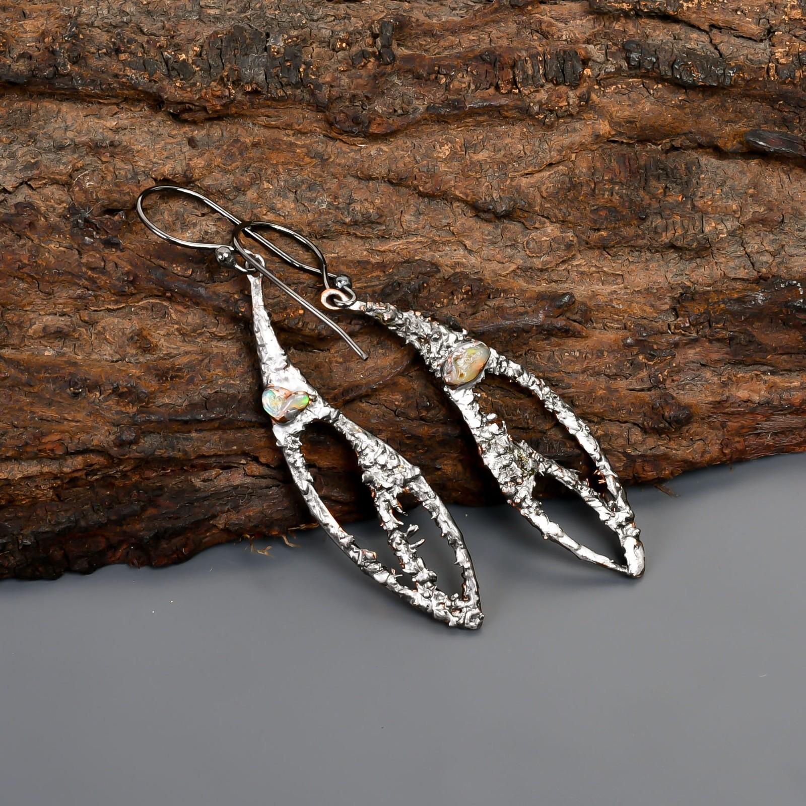 Натуральный эфиопский опал, посеребренные серьги-капли в стиле бохо, новые, многоцветные, гальванизированные, V-100
Натуральный эфиопский опал, посеребренные серьги-капли в стиле бохо, новые, многоцветные, гальванизированные, V-100