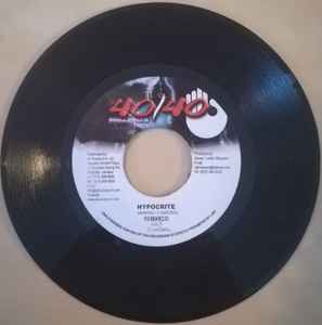7inch Record DEMARCO / TERRO 3000 - Hypocrite / Fi Di Ting NONE 40/40 Productio 2006 Jamaica Reggae, Ska & Dub Used
7inch Record DEMARCO / TERRO 3000 - Hypocrite / Fi Di Ting NONE 40/40 Productio 2006 Jamaica Reggae, Ska & Dub Used