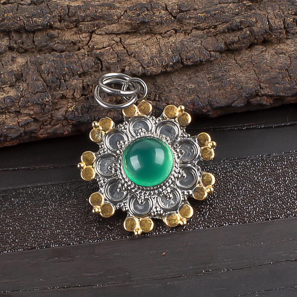 Кулон из зеленого оникса Ювелирные изделия ручной работы из драгоценных камней, кулон из стерлингового серебра 925 пробы, уникальный дизайн ювелирных изделий 1.26 Inches зелёный
Кулон из зеленого оникса Ювелирные изделия ручной работы из драгоценных камней, кулон из стерлингового серебра 925 пробы, уникальный дизайн ювелирных изделий 1.26 Inches зелёный