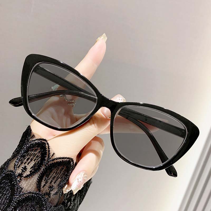 Ретро очки «кошачий глаз» в маленькой оправе для близорукости с защитой от УФ-лучей, градиентно-тонированные оправы, женские солнцезащитные очки в стиле INS, мужские очки -4.0
Ретро очки «кошачий глаз» в маленькой оправе для близорукости с защитой от УФ-лучей, градиентно-тонированные оправы, женские солнцезащитные очки в стиле INS, мужские очки -4.0