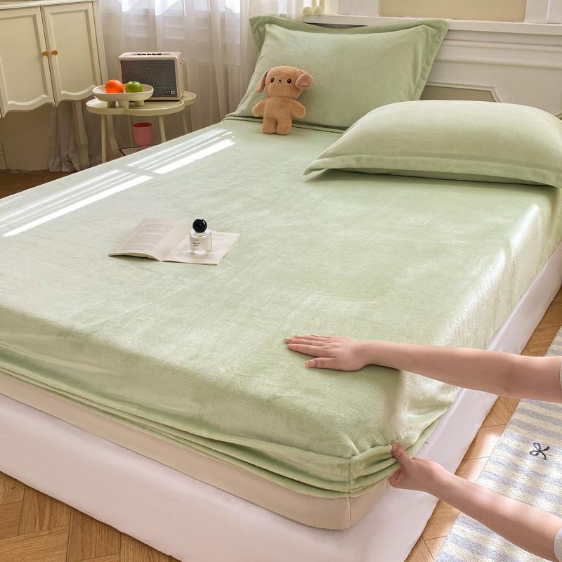Solid Coral Fleece Non-Slip Fitted Bed Sheet - Single Piece, Plus Velvet Mattress Cover Pair of Pillowcases
Solid Coral Fleece Non-Slip Fitted Bed Sheet - Single Piece, Plus Velvet Mattress Cover Pair of Pillowcases
